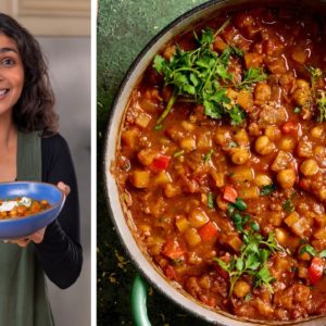 Moroccan Chickpea Stew - the most comforting one-pot meal
